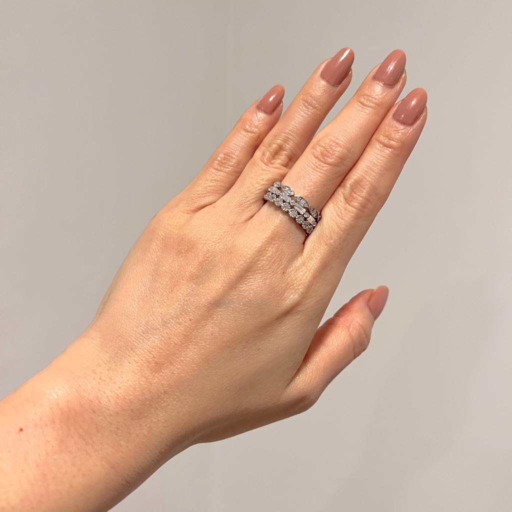New Diamonique Elegant Silver Diamond 3 Sets Ring 65$